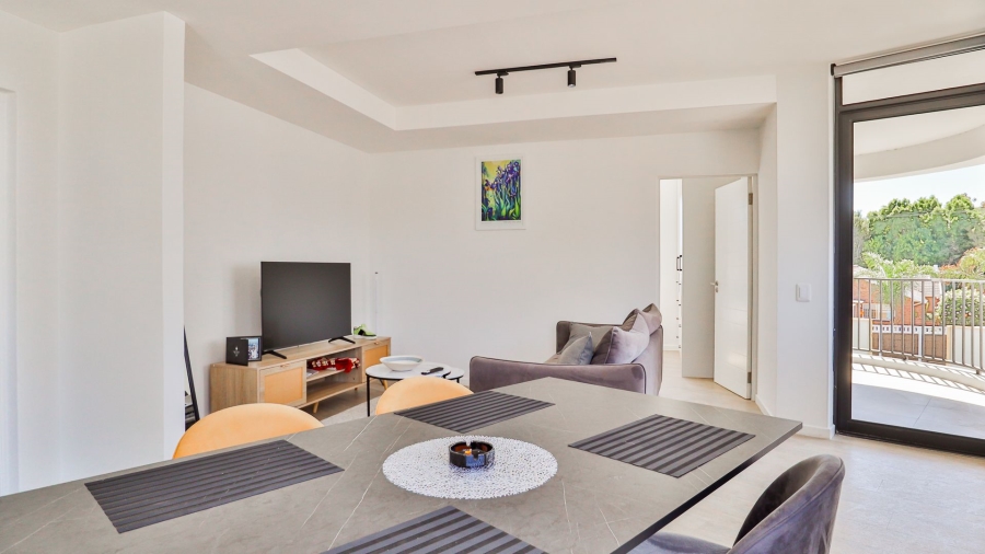 2 Bedroom Property for Sale in Claremont Western Cape